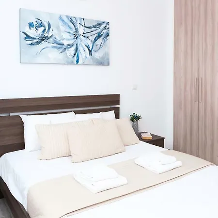 Roberta أيا نابا